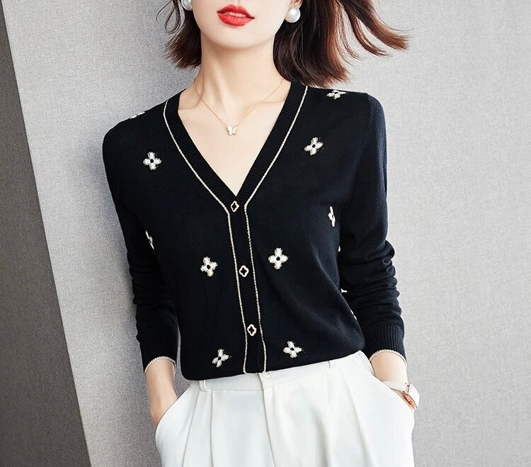 Knitted Cardigan Basic Embroidery Vintage